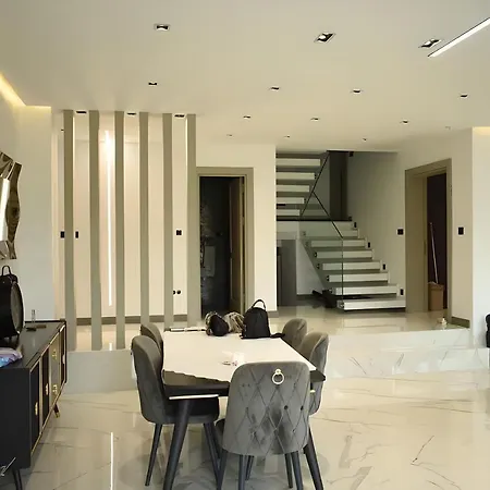 Villa 6br Royal Modern Private Pool Estambul